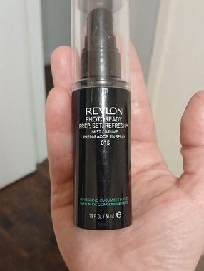 Revlon PhotoReady Prep Set Refresh Mist - Cucumber Scent